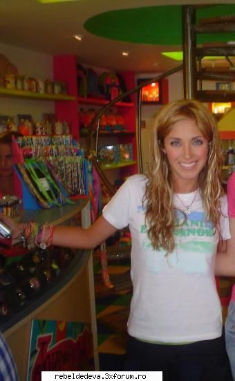 anahi reportaj despre magazin alta poza