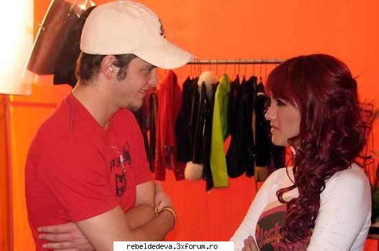 Caracterizarea personajelor.. - :X:XP!nkyBrain:X:X - RBD La Familia