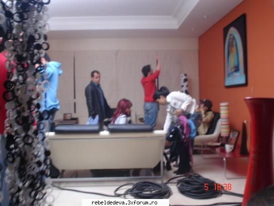 Caracterizarea personajelor.. - :X:XP!nkyBrain:X:X - RBD La Familia