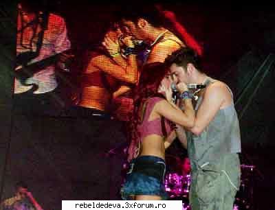 cris si dulce inpreuna ? - rebelde girl - Christopher